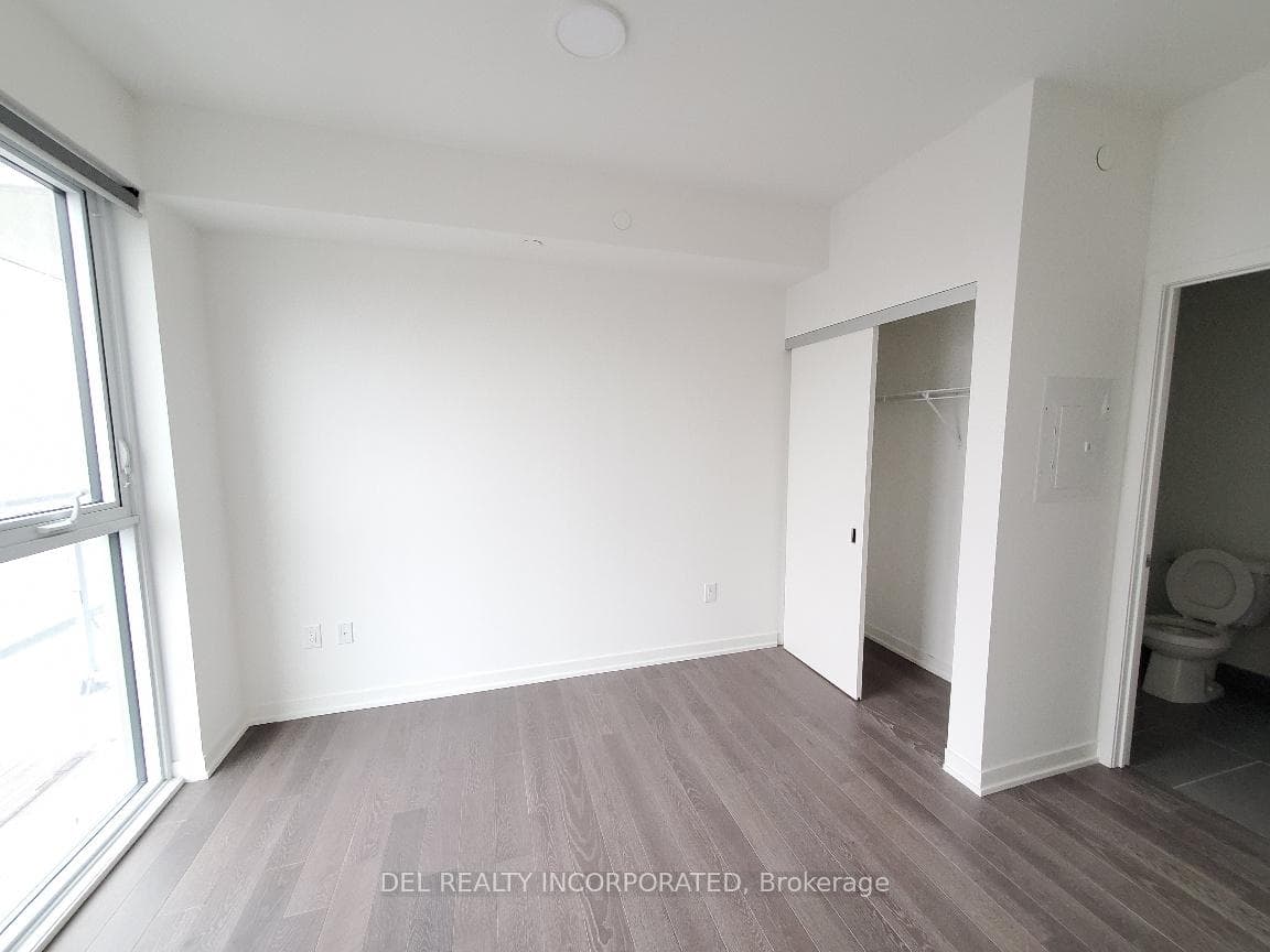 15 Lower Jarvis Street Unit 3310 photo 5