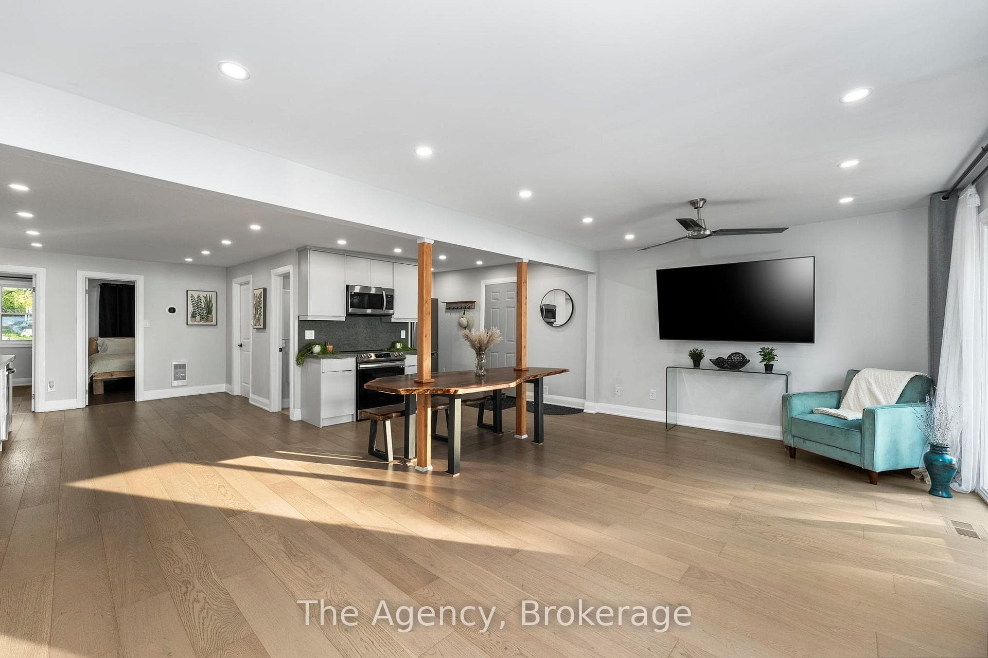 119 Campbell Beach Road photo 8
