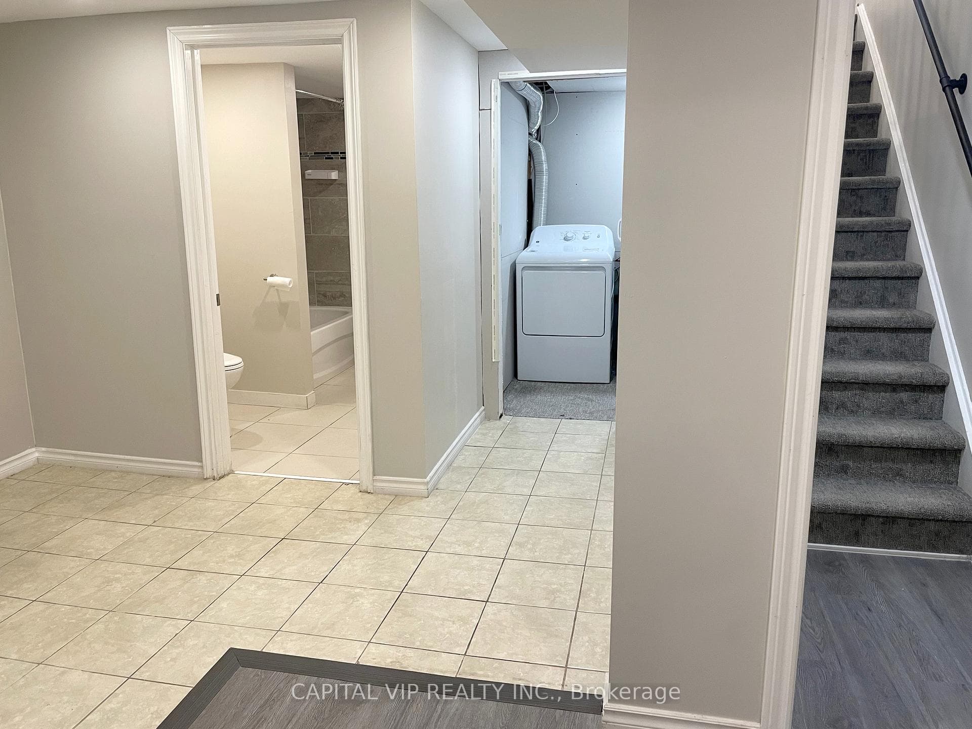 2367 Baseline Road photo 15