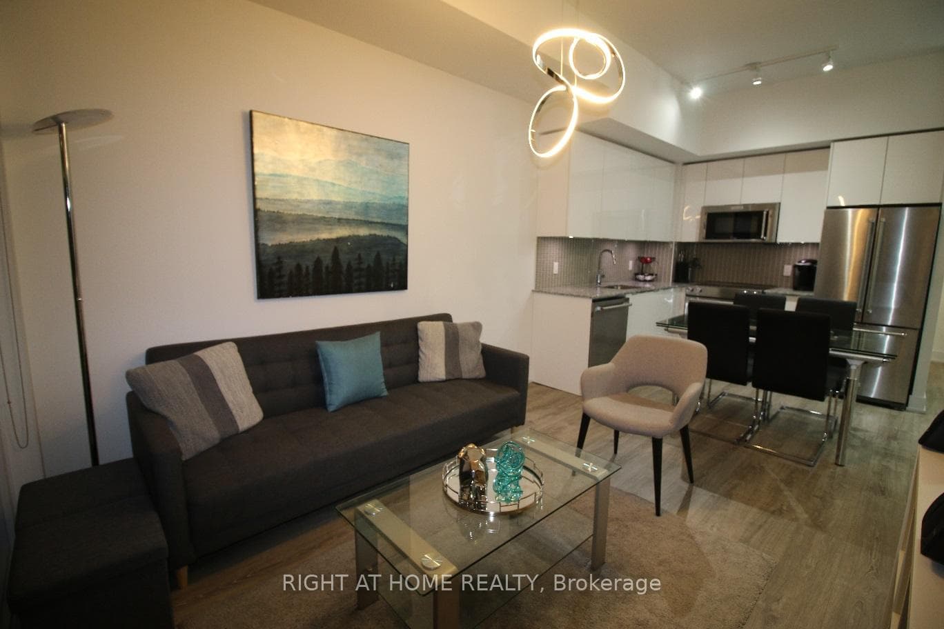 30 Shore Breeze Drive Unit 917 photo 10