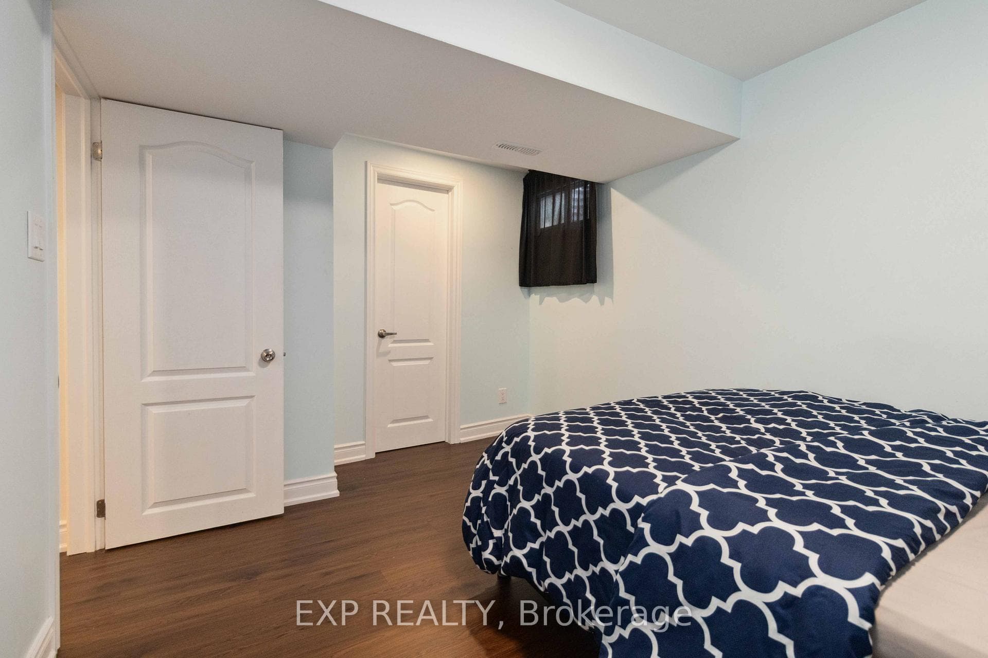 1180 Mississauga Valley Boulevard Unit 115 photo 24