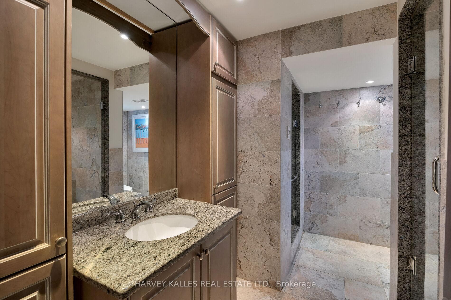 53 Twyford Road photo 39