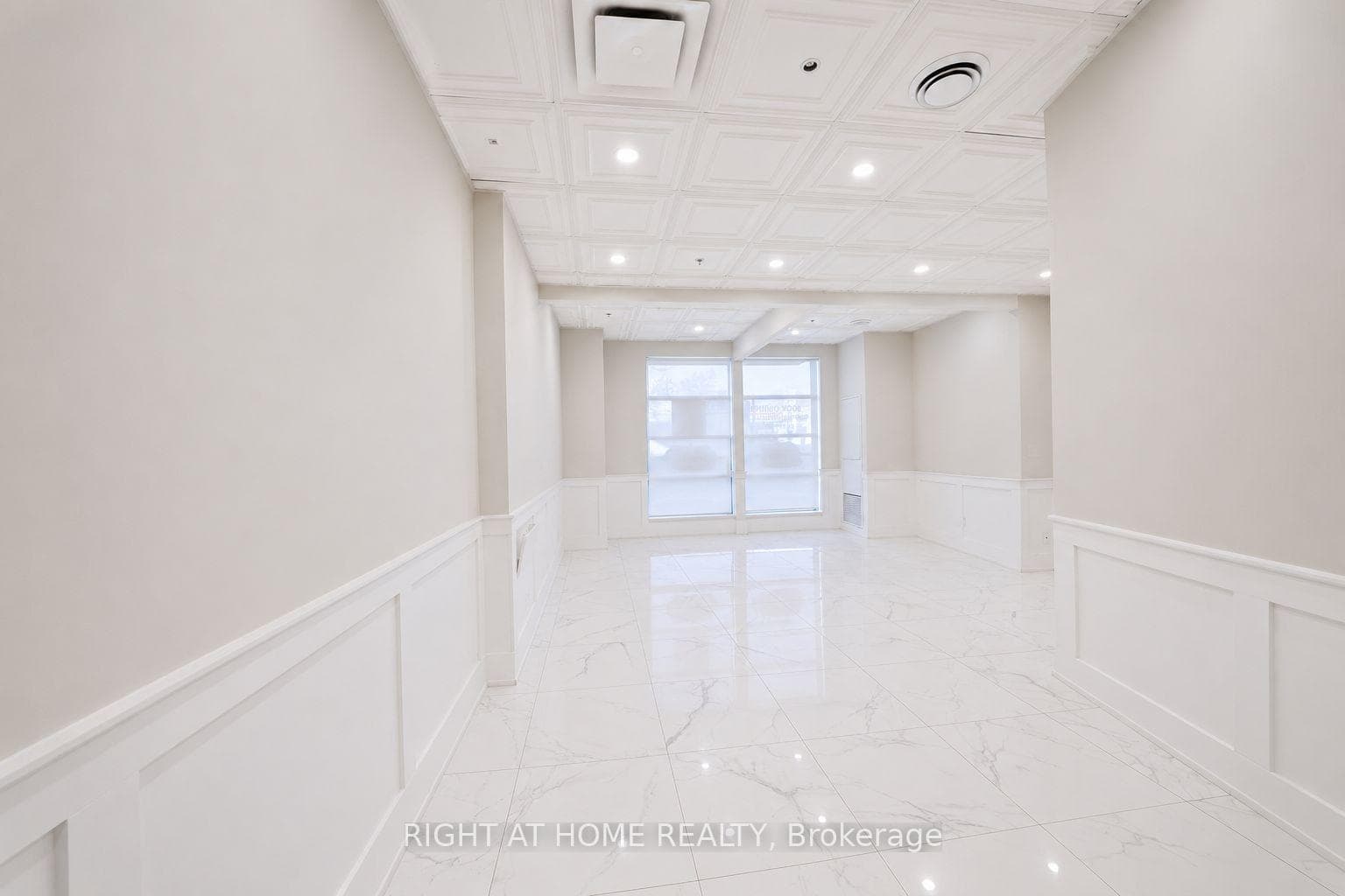 7730 Kipling Avenue Unit 3 photo 1