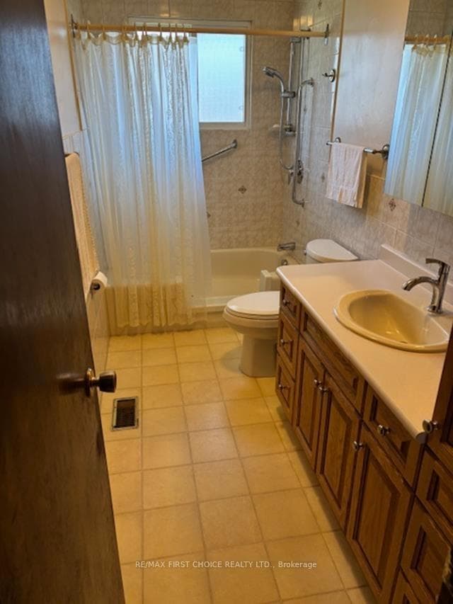 270 Phillips Street photo 9