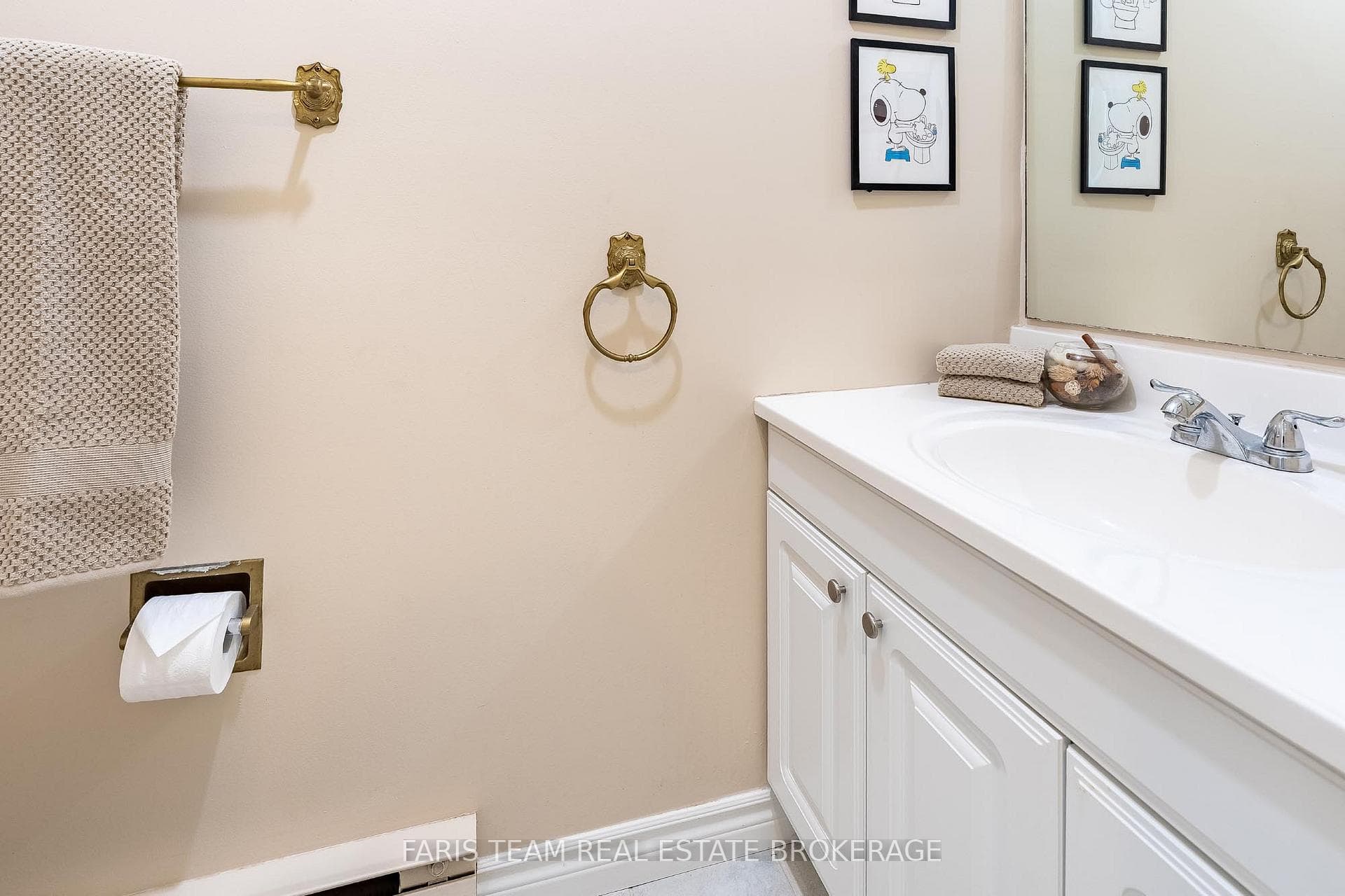 1202 Sunnidale Road photo 21