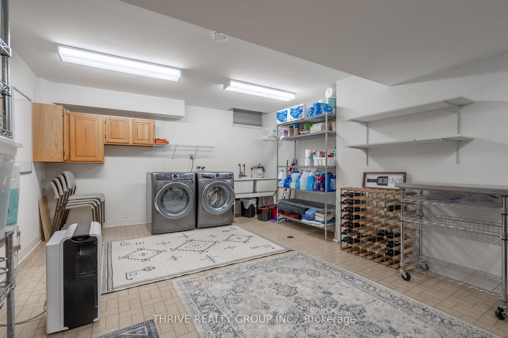 1140 Glenora Drive photo 28