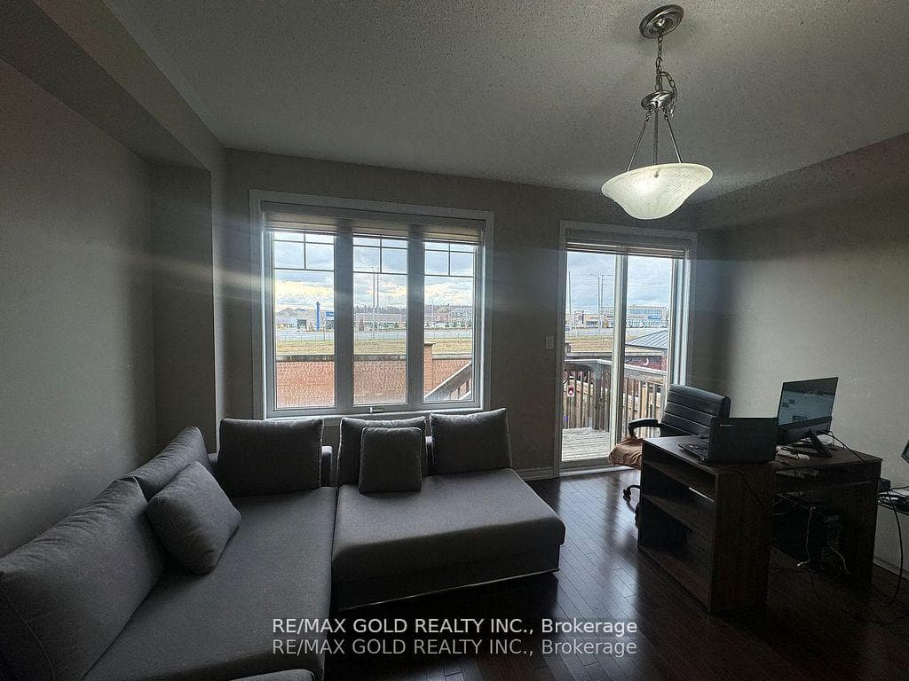 244 Sky Harbour Drive photo 16