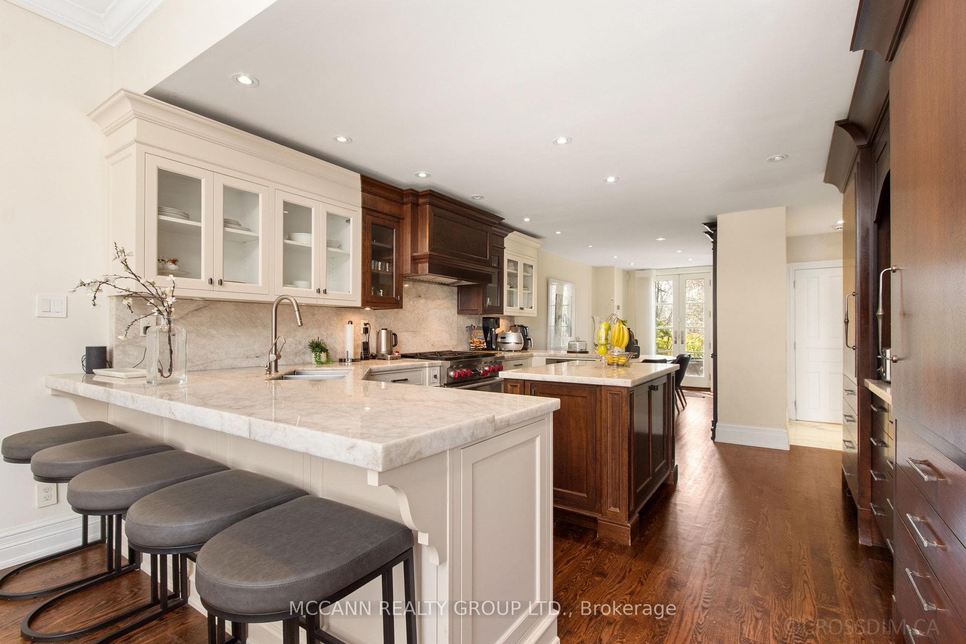 27 Strathgowan Crescent photo 16