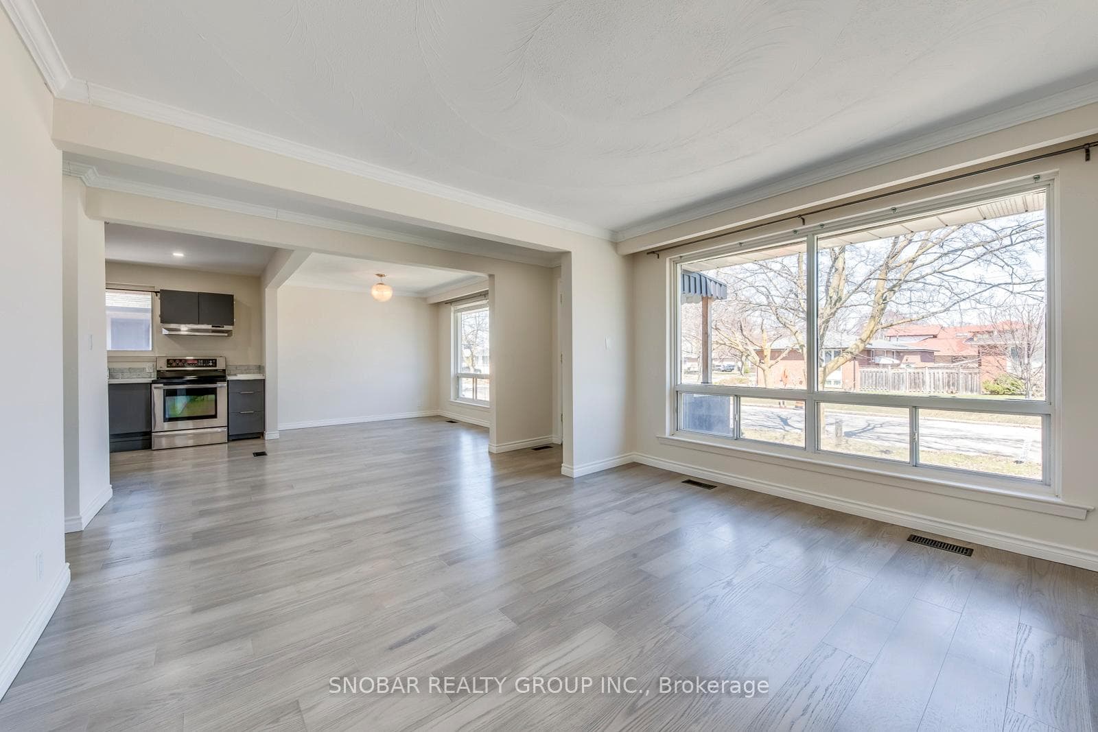 82 Celestine Drive photo 4
