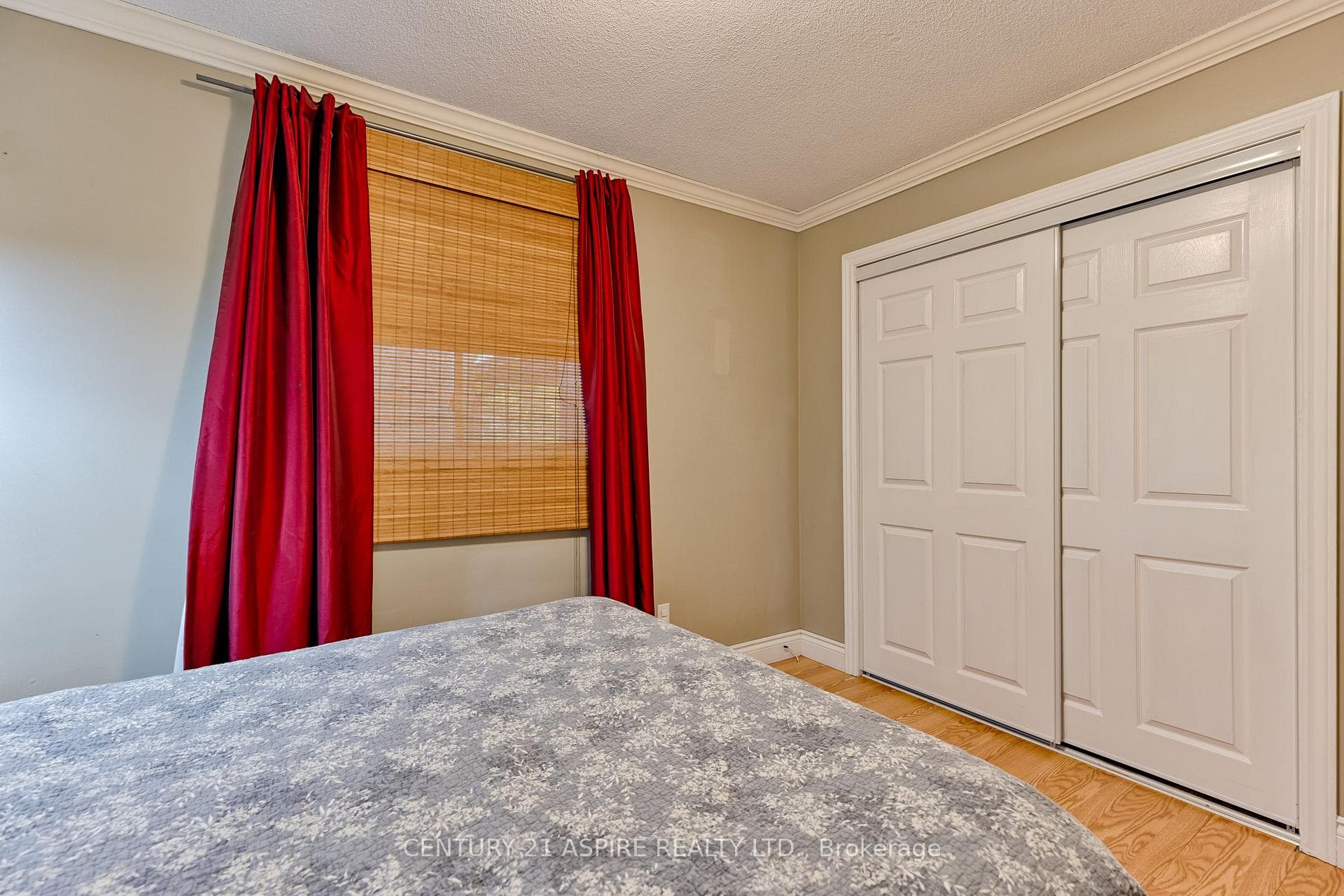 22 Harris Crescent photo 18