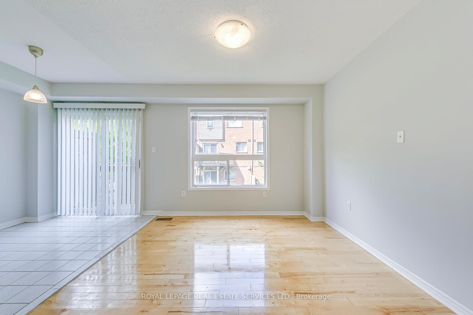 5530 Glen Erin Drive Unit 47 photo 8