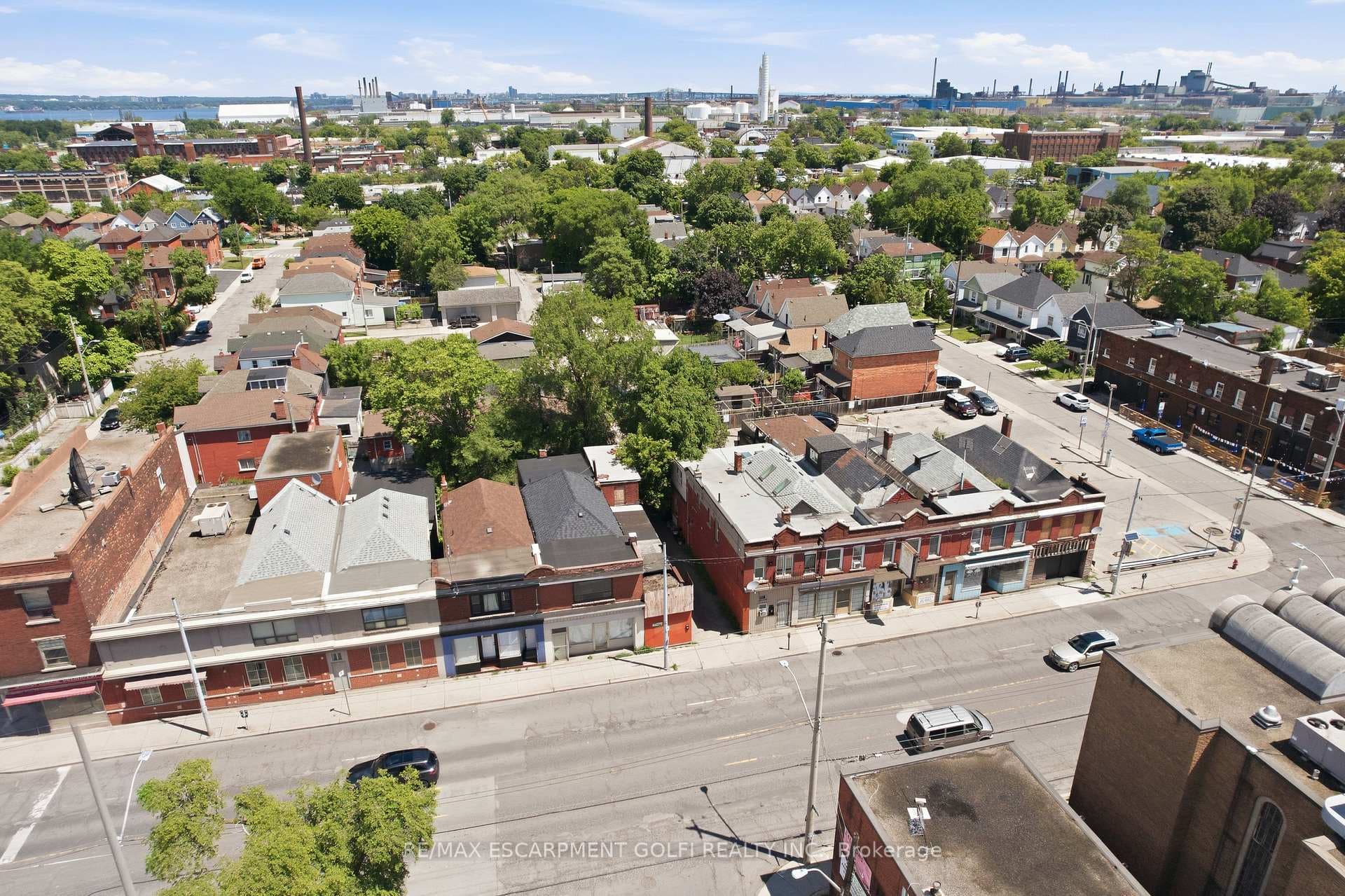 721 1/2 BARTON Street photo 14