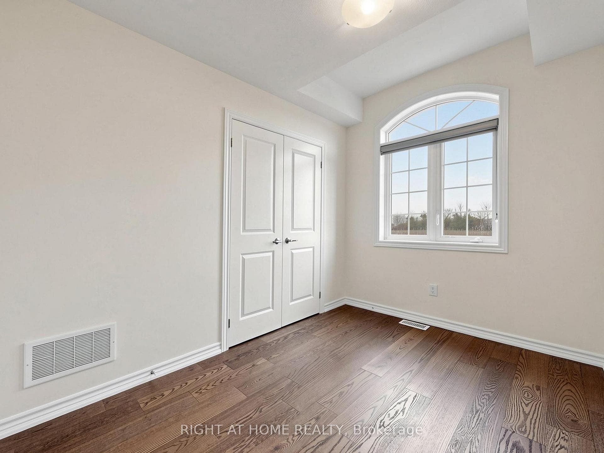 124 Mosaic Drive photo 30