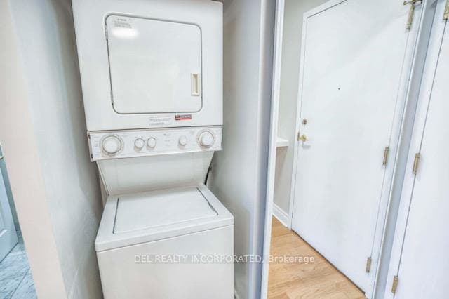 5 Northtown Way Unit 303 photo 13
