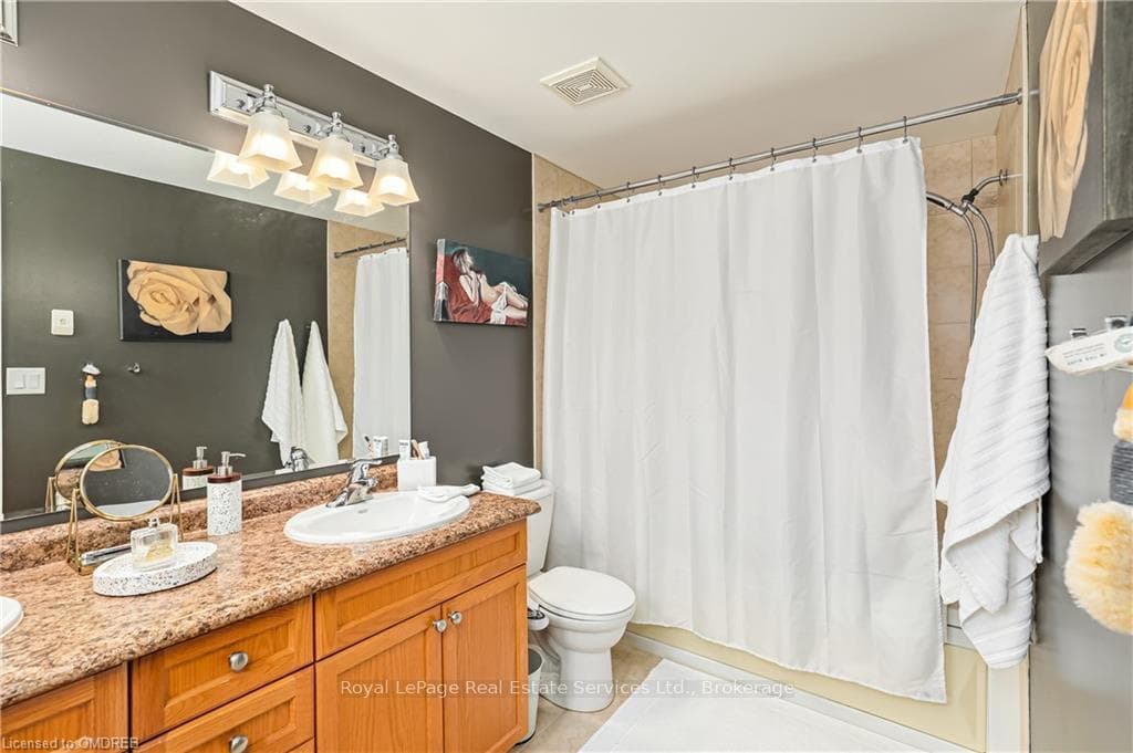 78 CONNOR Avenue photo 19