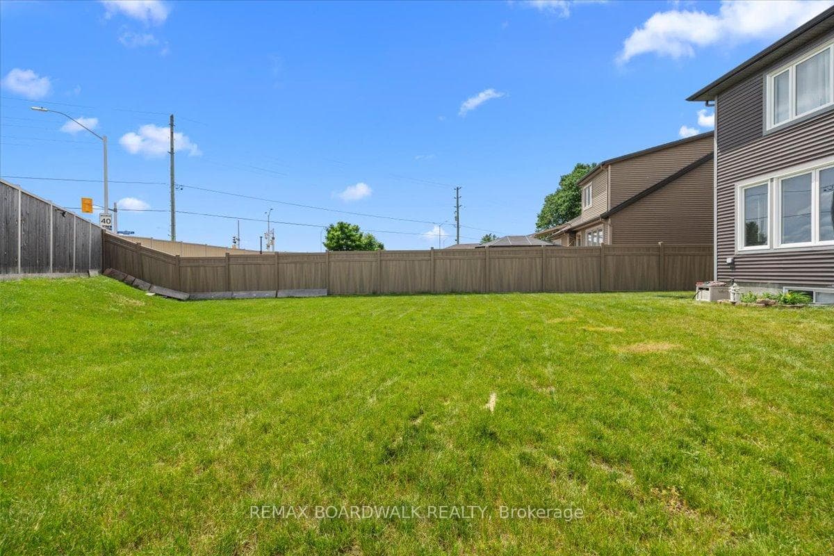 620 Barry Helman Drive photo 44