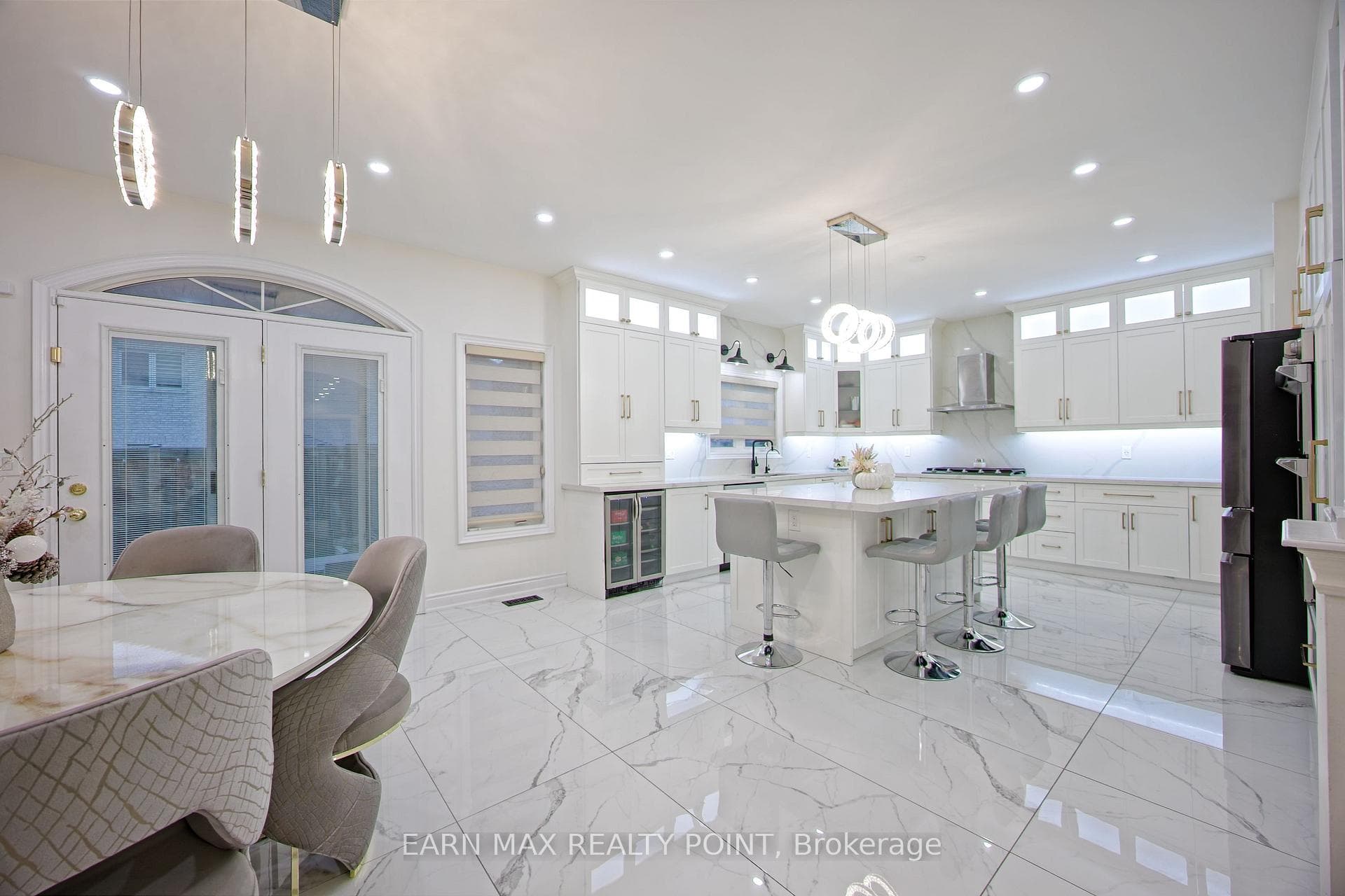 66 Jacksonville Drive photo 11