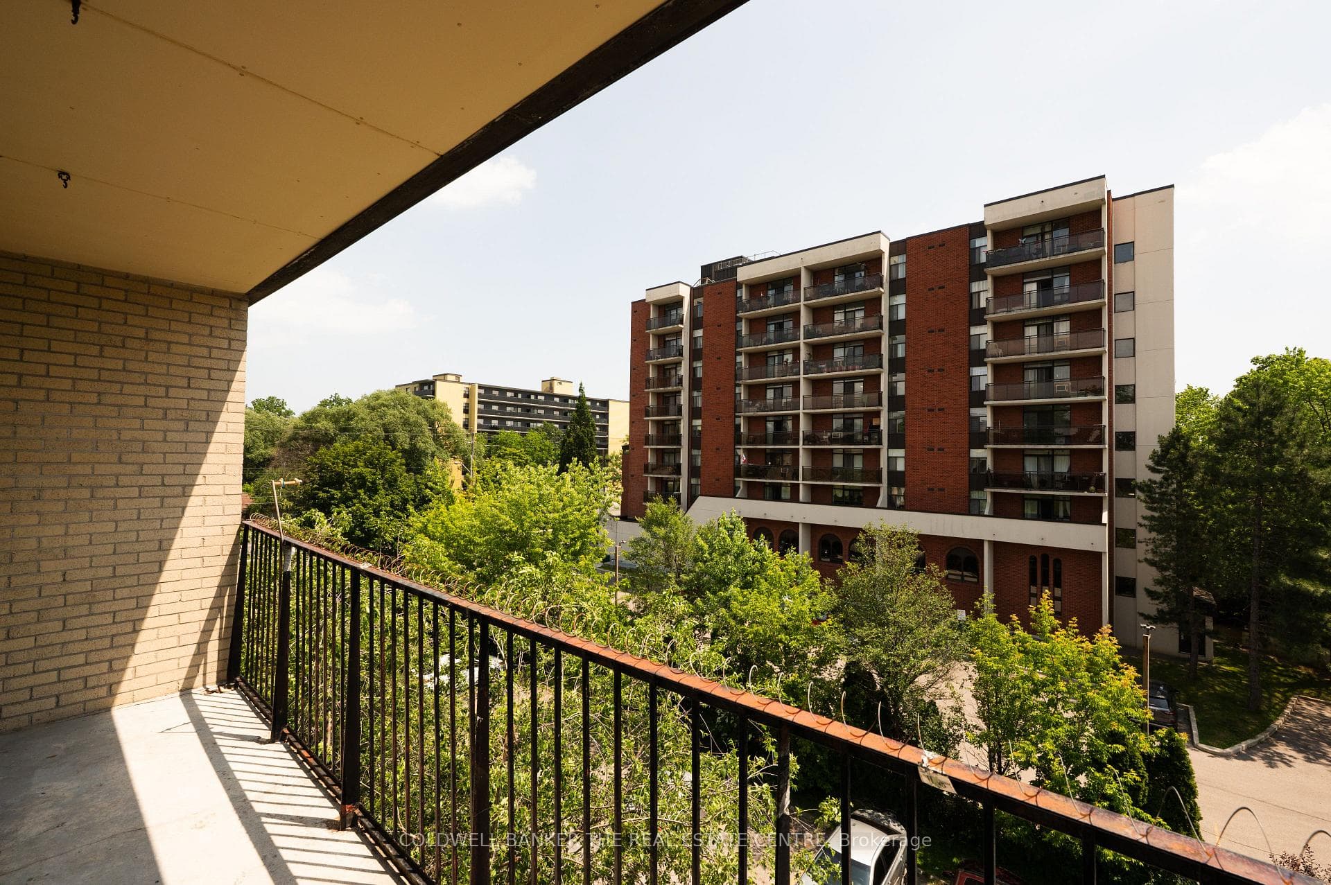 1690 Victoria Park Avenue Unit 404 photo 26