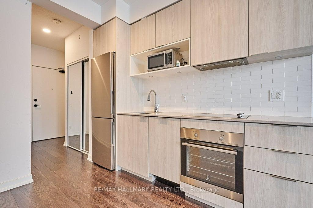 20 Tubman Avenue Unit 1108 photo 9