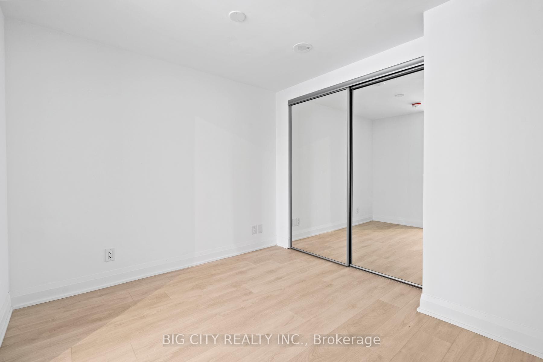 33 Frederick Todd Way Unit 1009 photo 12