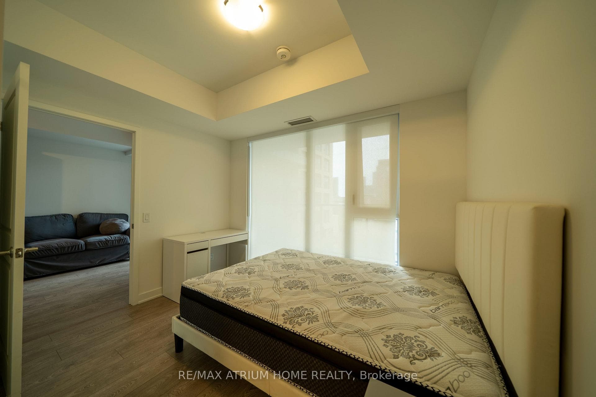 543 Richmond Street Unit 725 photo 3