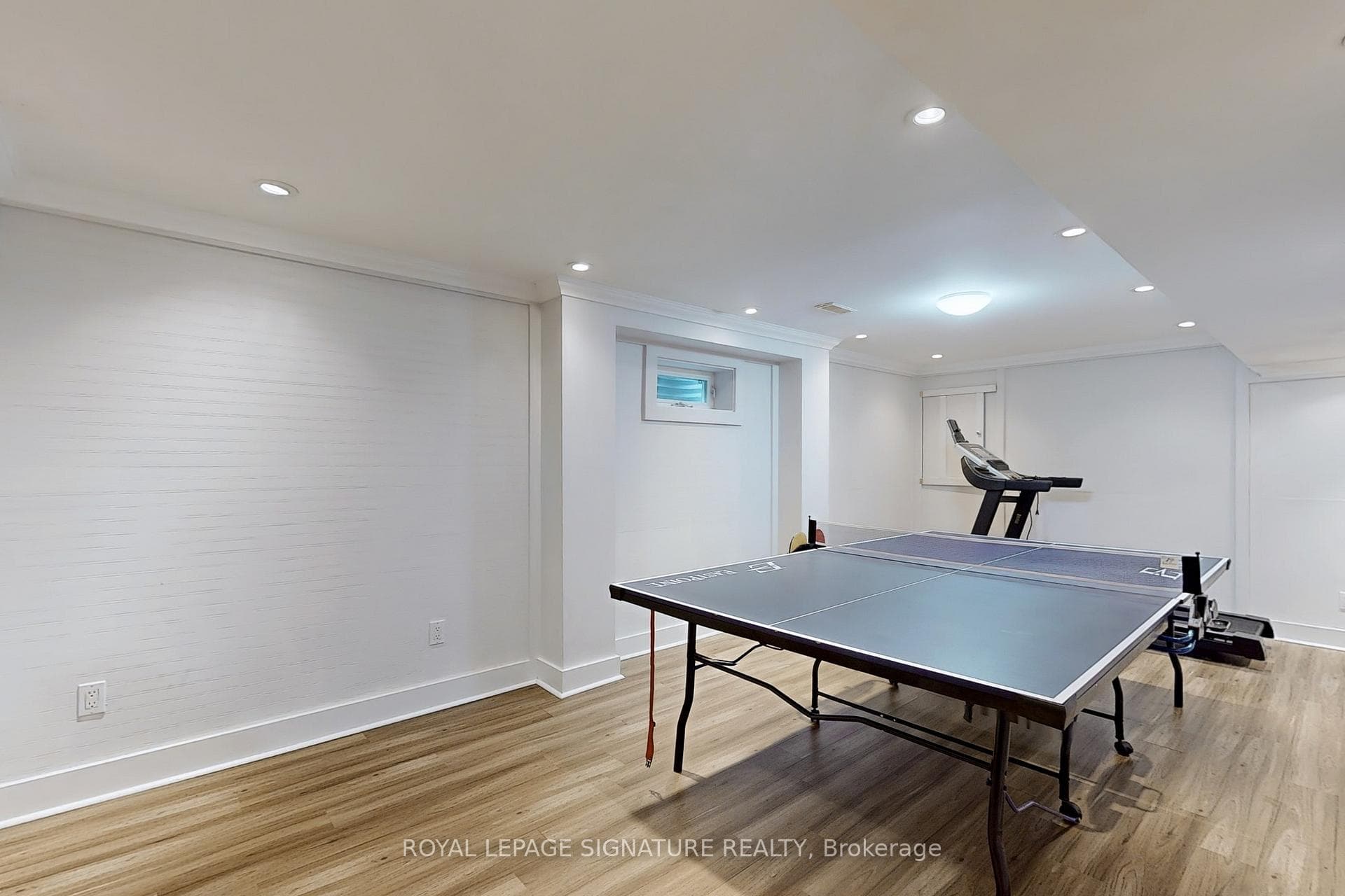 60 Ferndell Circle photo 35