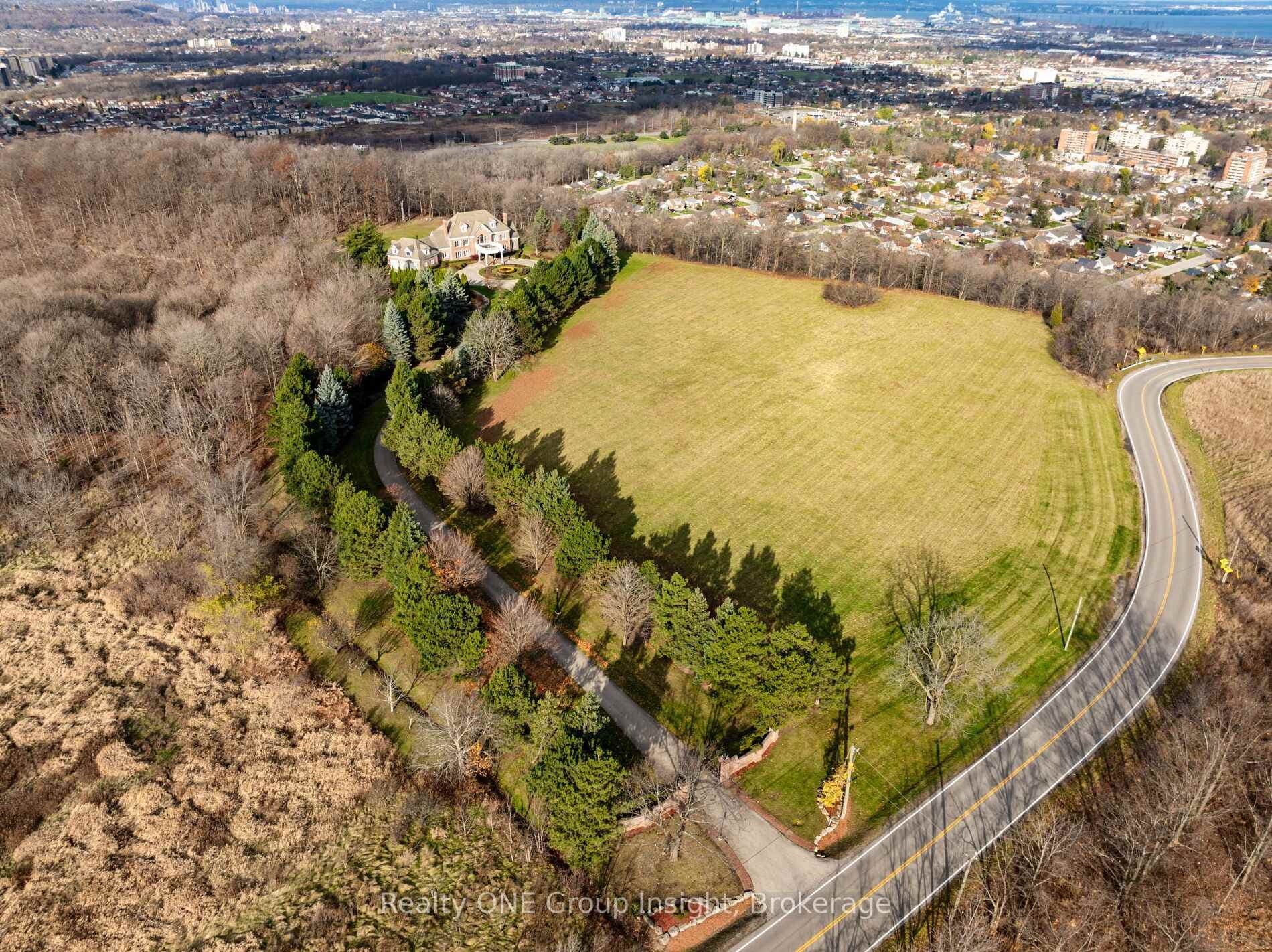 75 Ridge Road photo 8