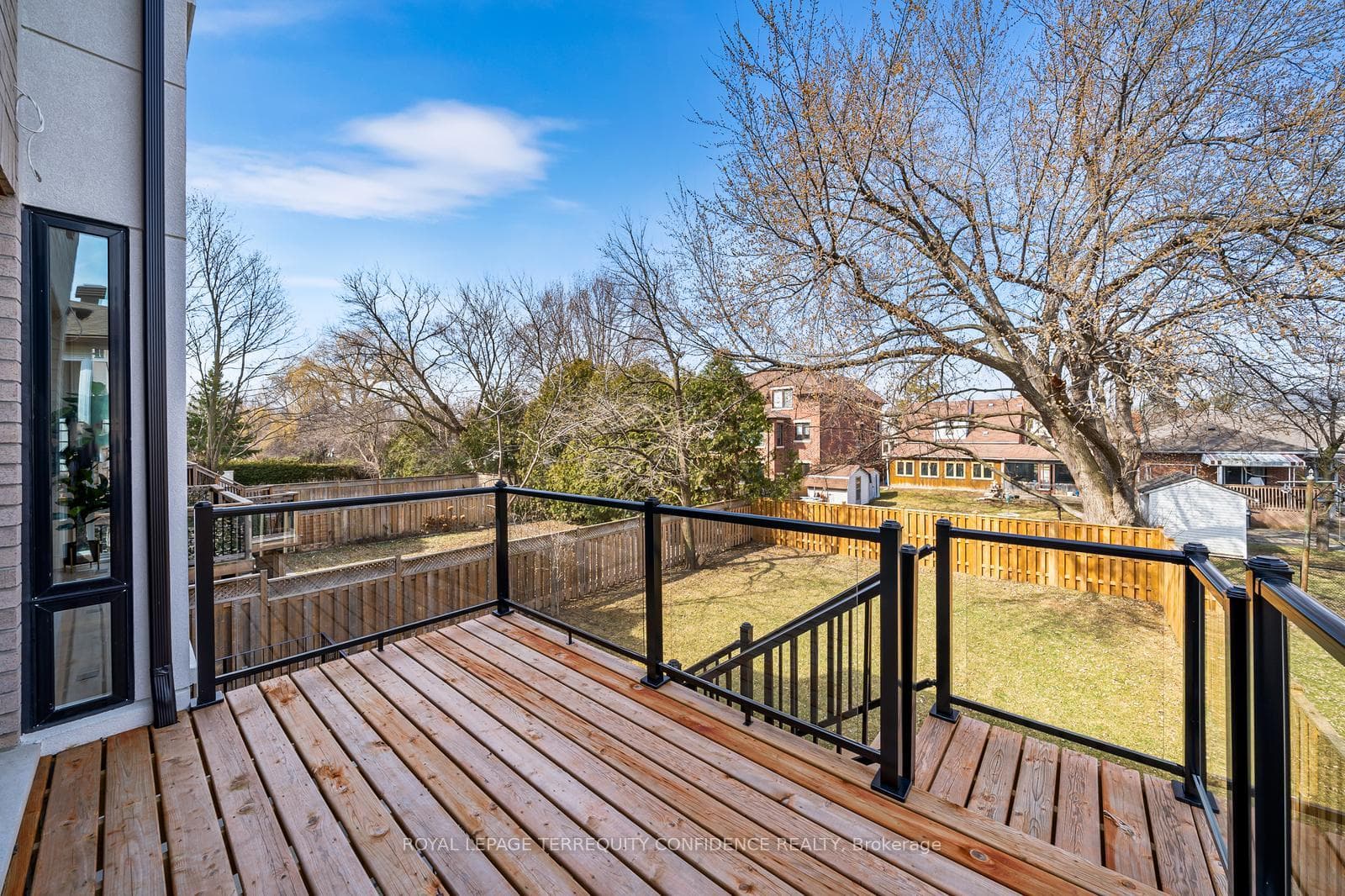 210 Patricia Avenue photo 36