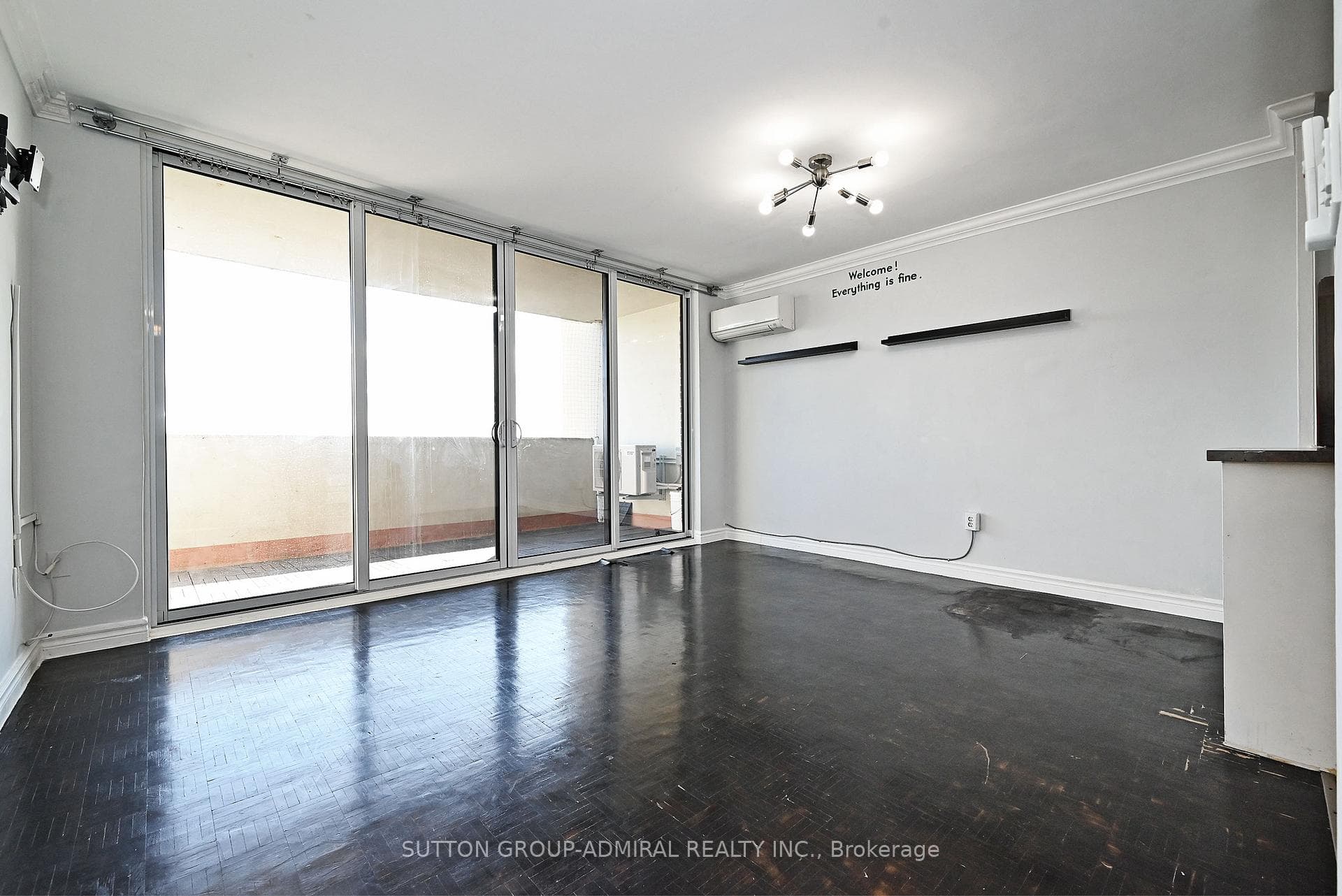40 Homewood Avenue Unit 2812 photo 8