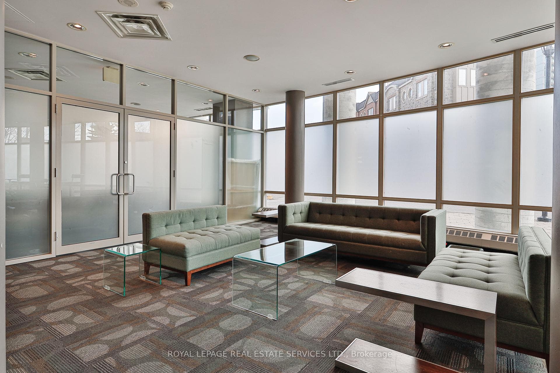 15 Windermere Avenue Unit PH06 photo 28