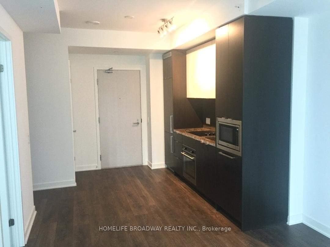 115 Blue Jays Way Unit 1606 photo 2