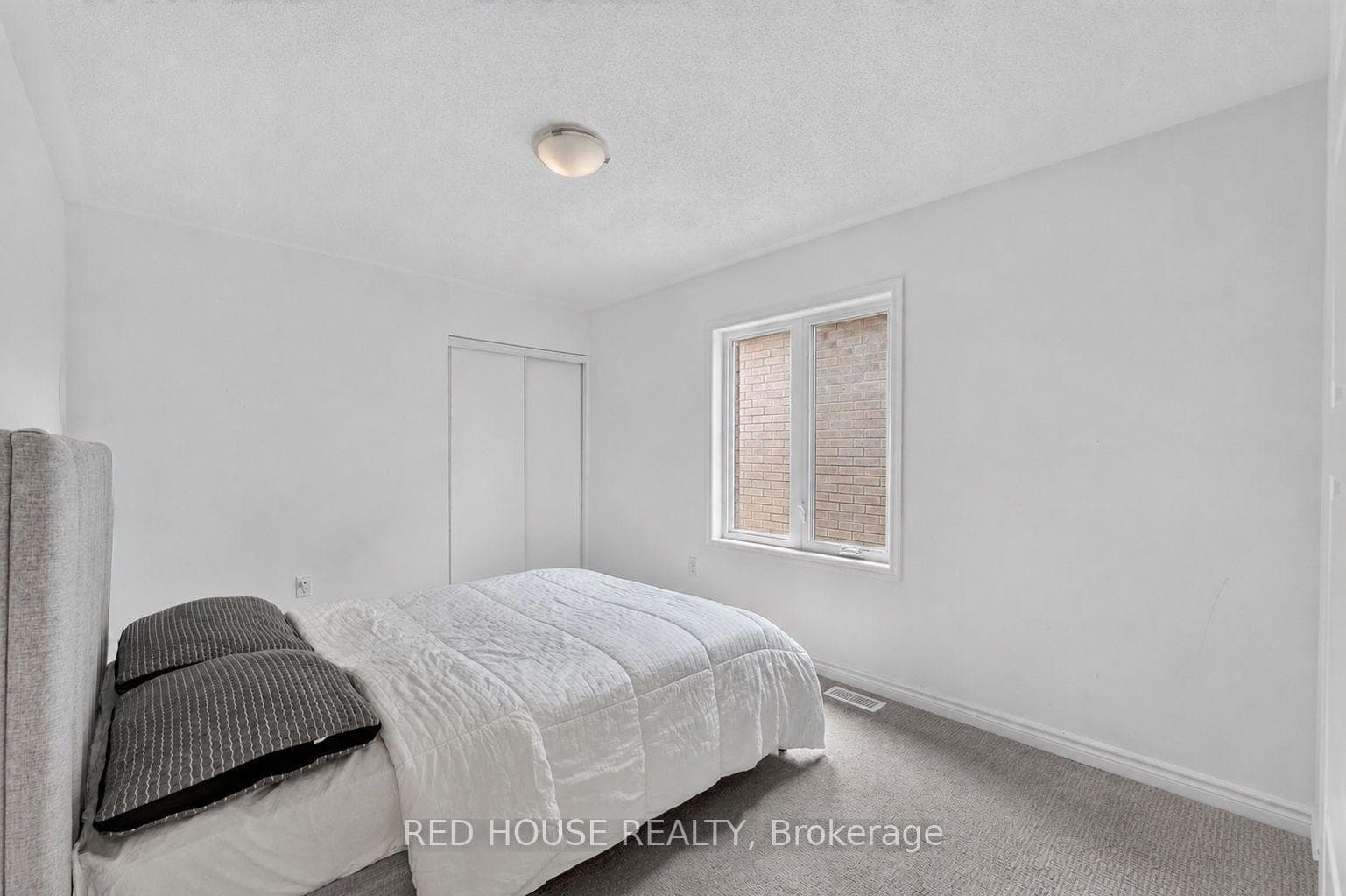 1262 Trudeau Drive photo 27