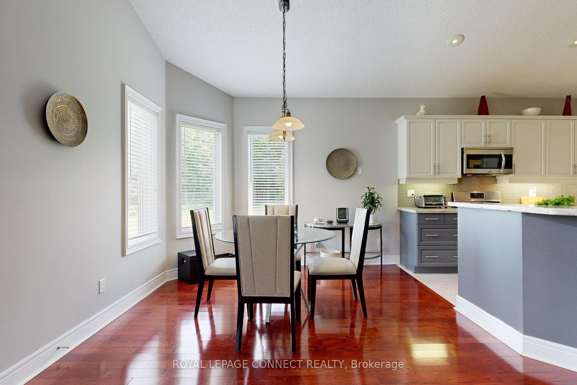 11 Genes Landing Court photo 16