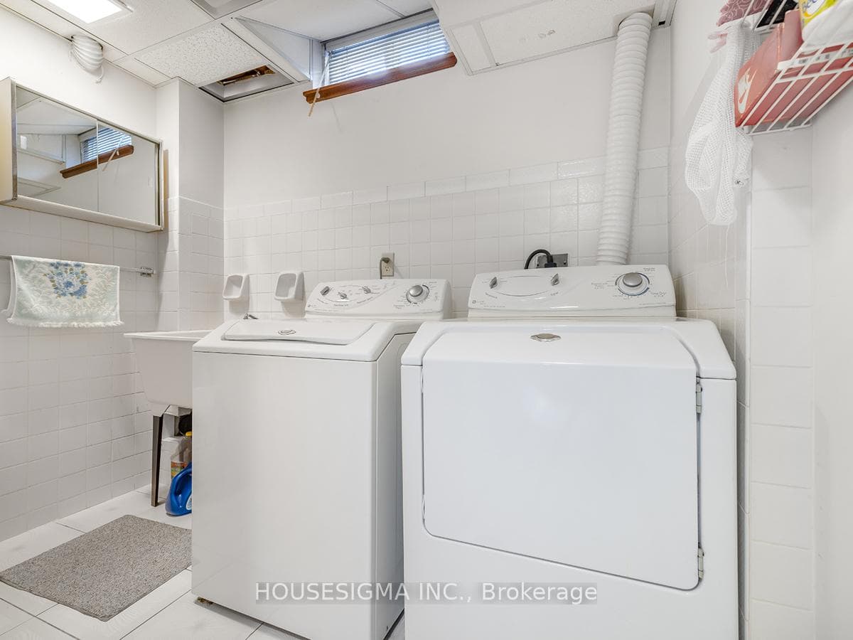 117 White Boulevard photo 36