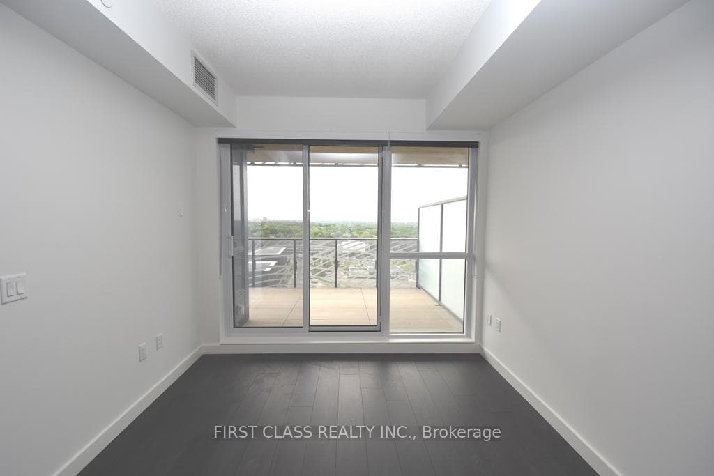 25 Mcmahon Drive Unit 1707 photo 20