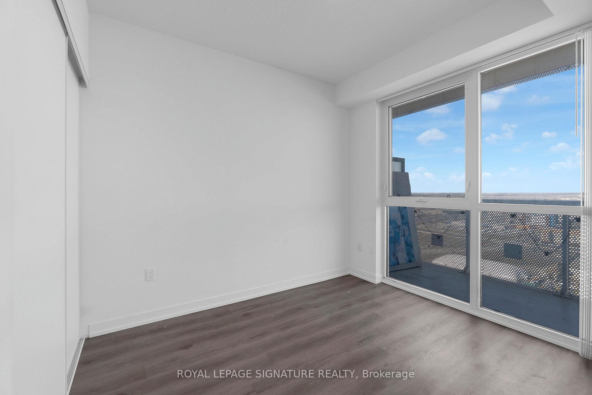225 Commerce Street Unit 3210 photo 27