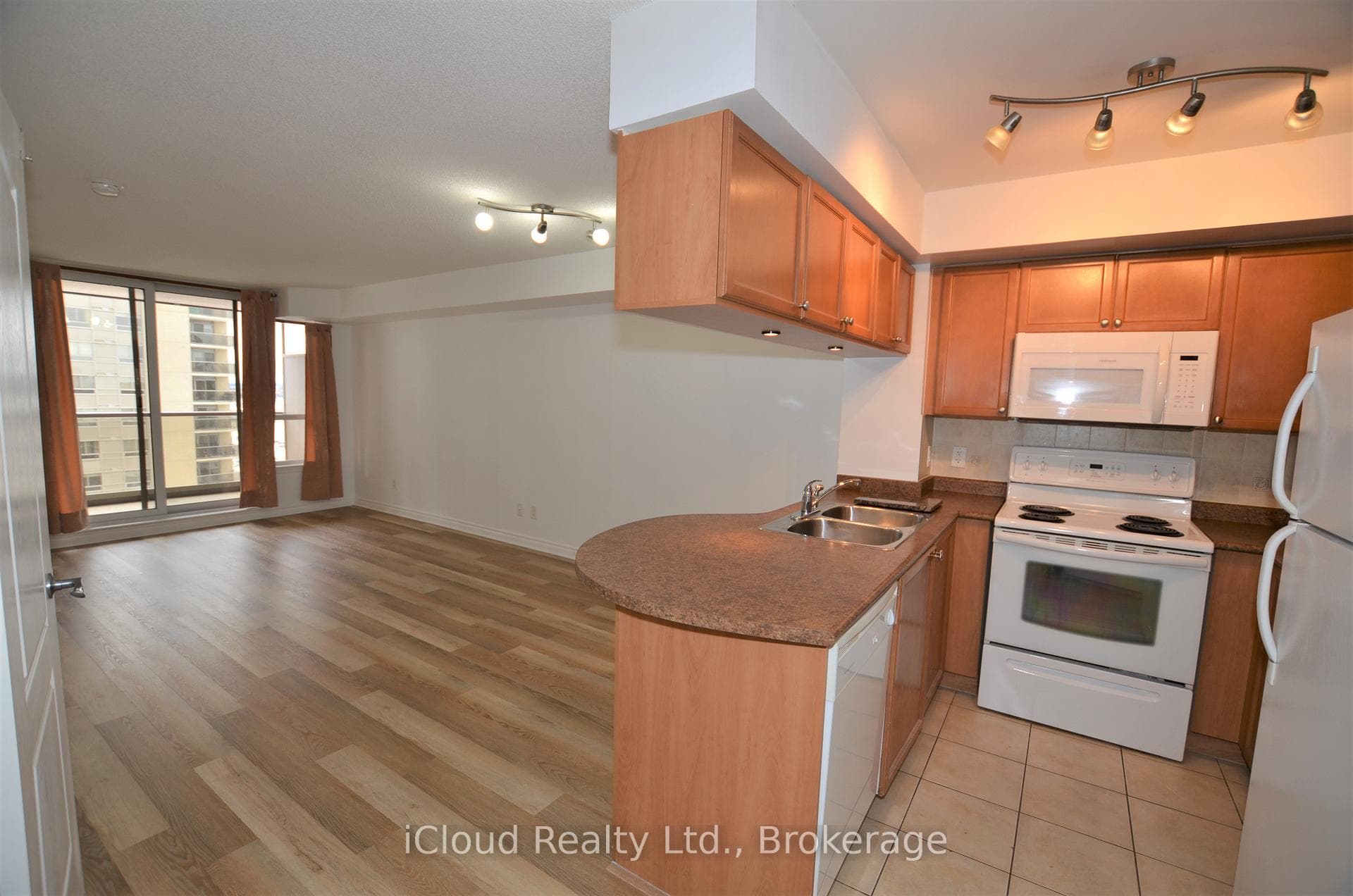 4090 Living Arts Drive Unit 1203 photo 2