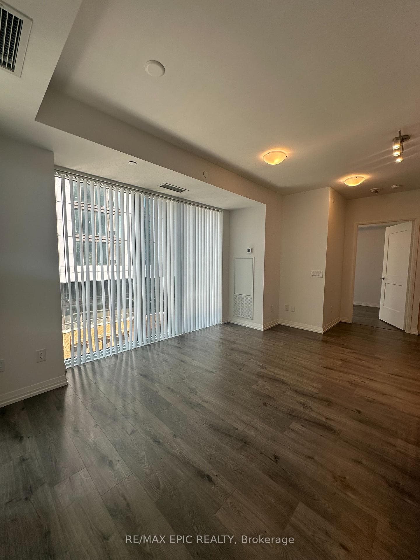8 Widmer Street Unit 1703 photo 8