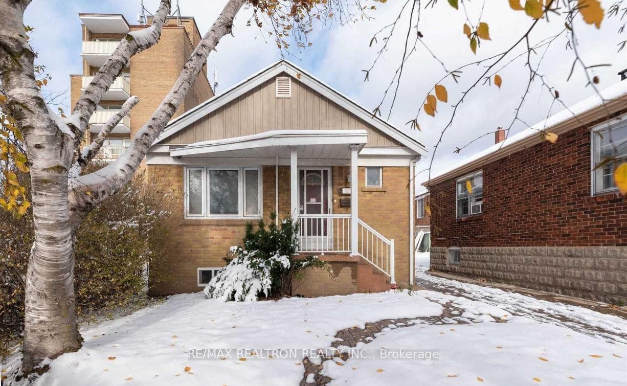 473 Vaughan Road photo 1