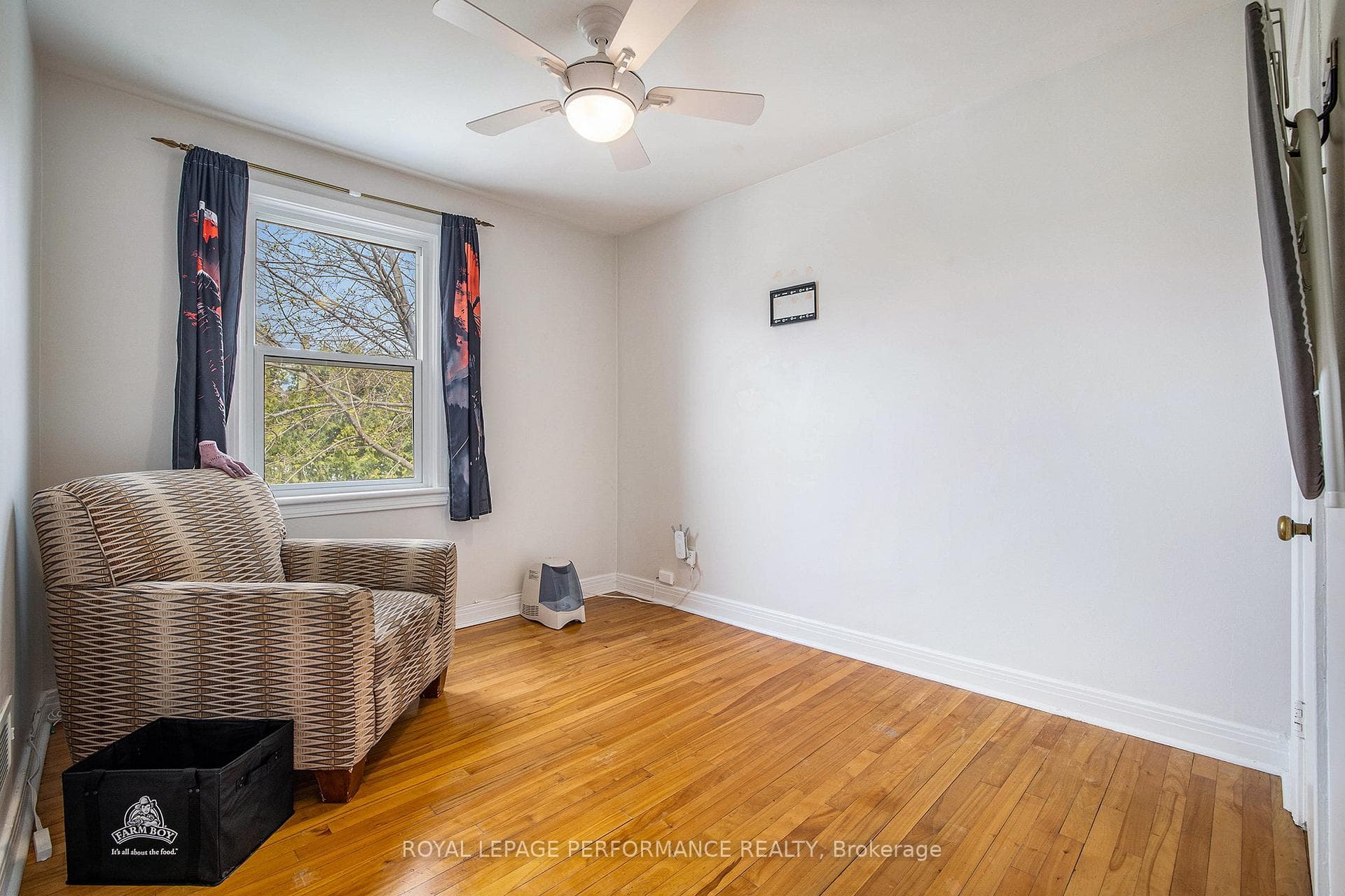 327-329 Shakespeare Street photo 16