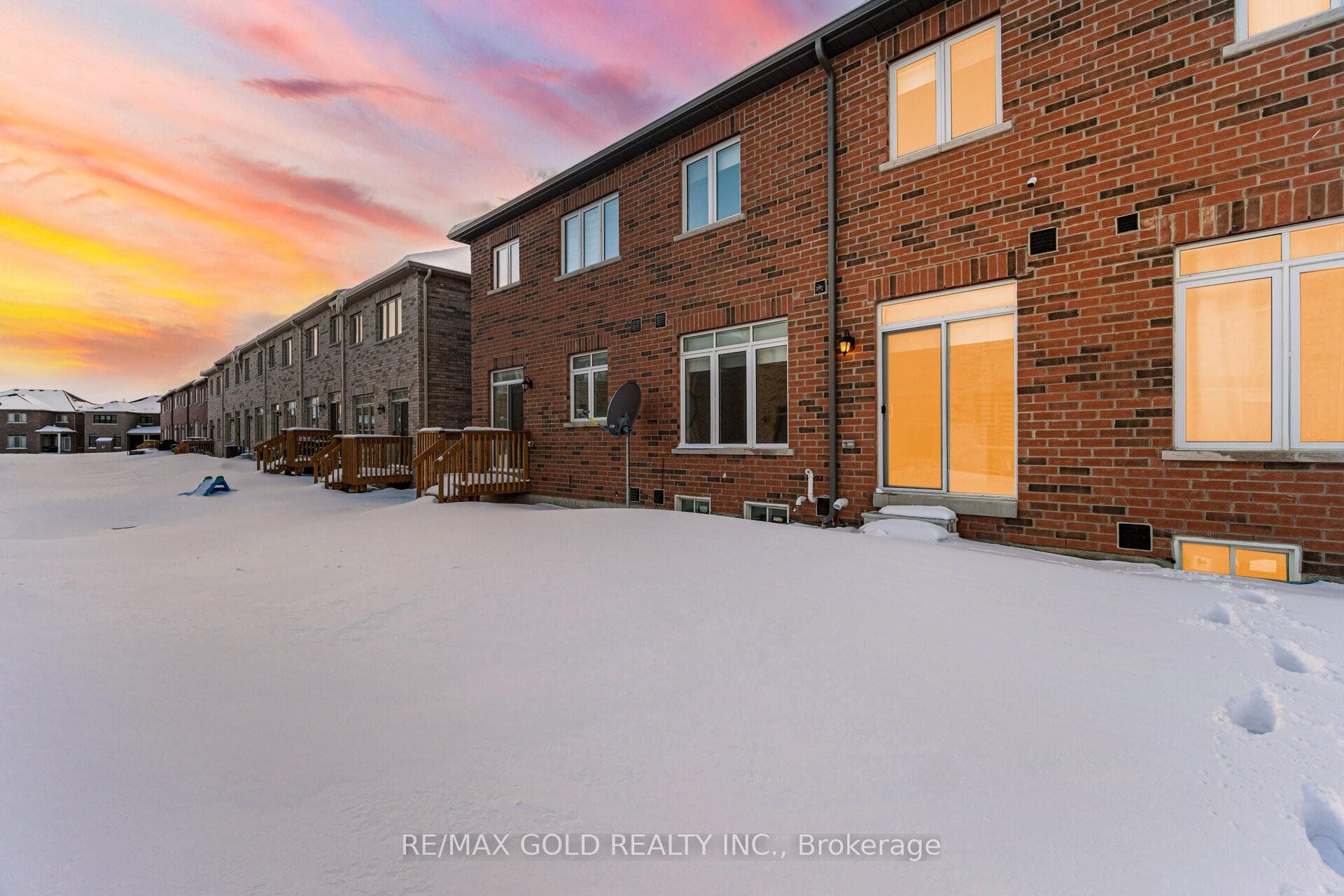 91 Jonkman Boulevard photo 19