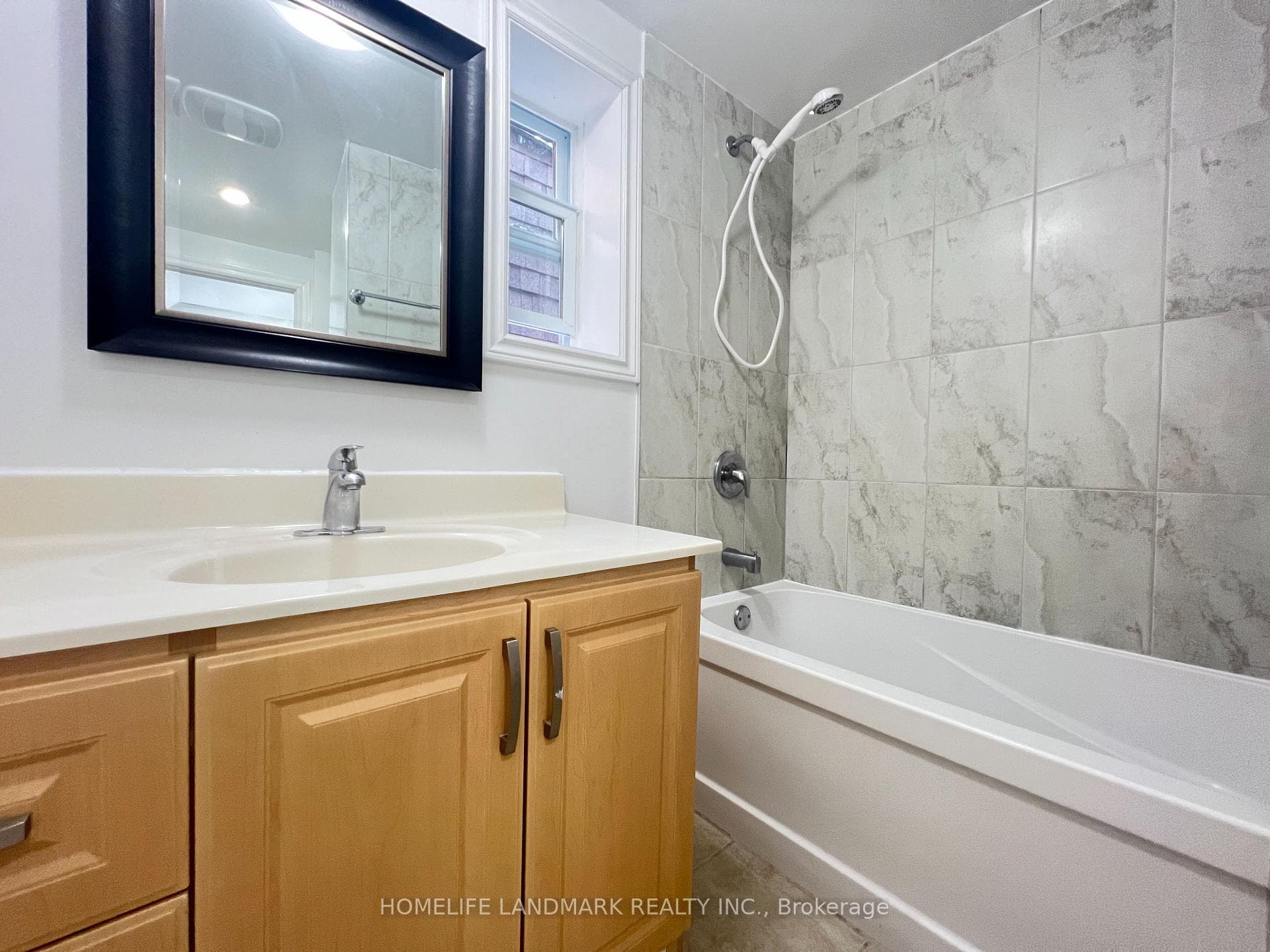 534 Saint Clarens Avenue photo 12