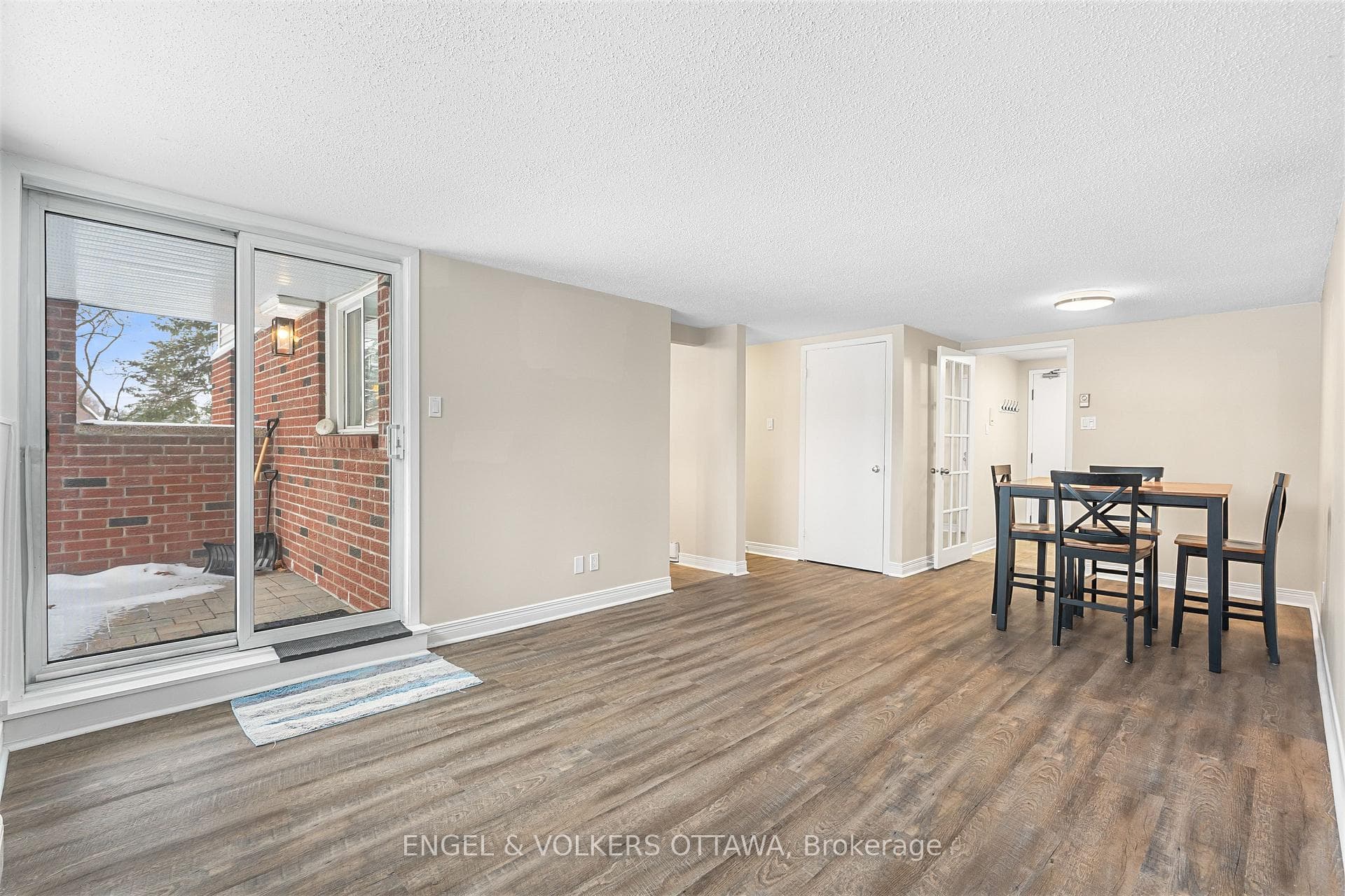 6532 Bilberry Drive Unit 109 photo 10