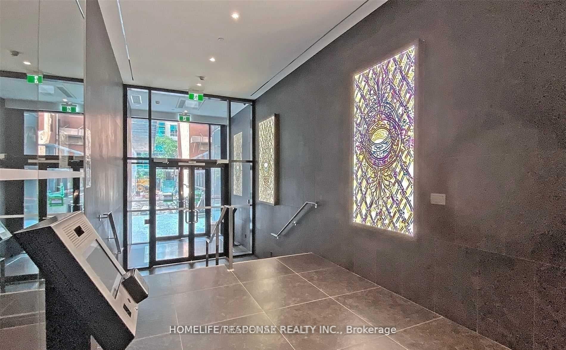 25 Richmond Street Unit 2706 photo 5