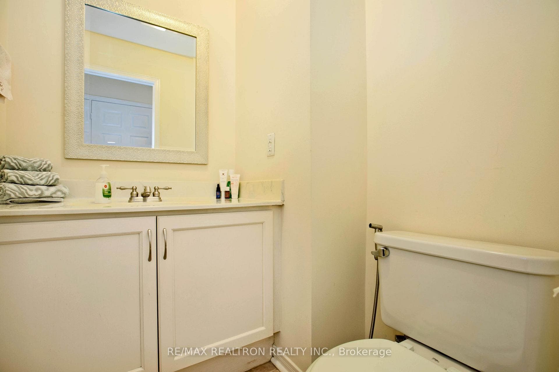 23 Bantry Avenue photo 7