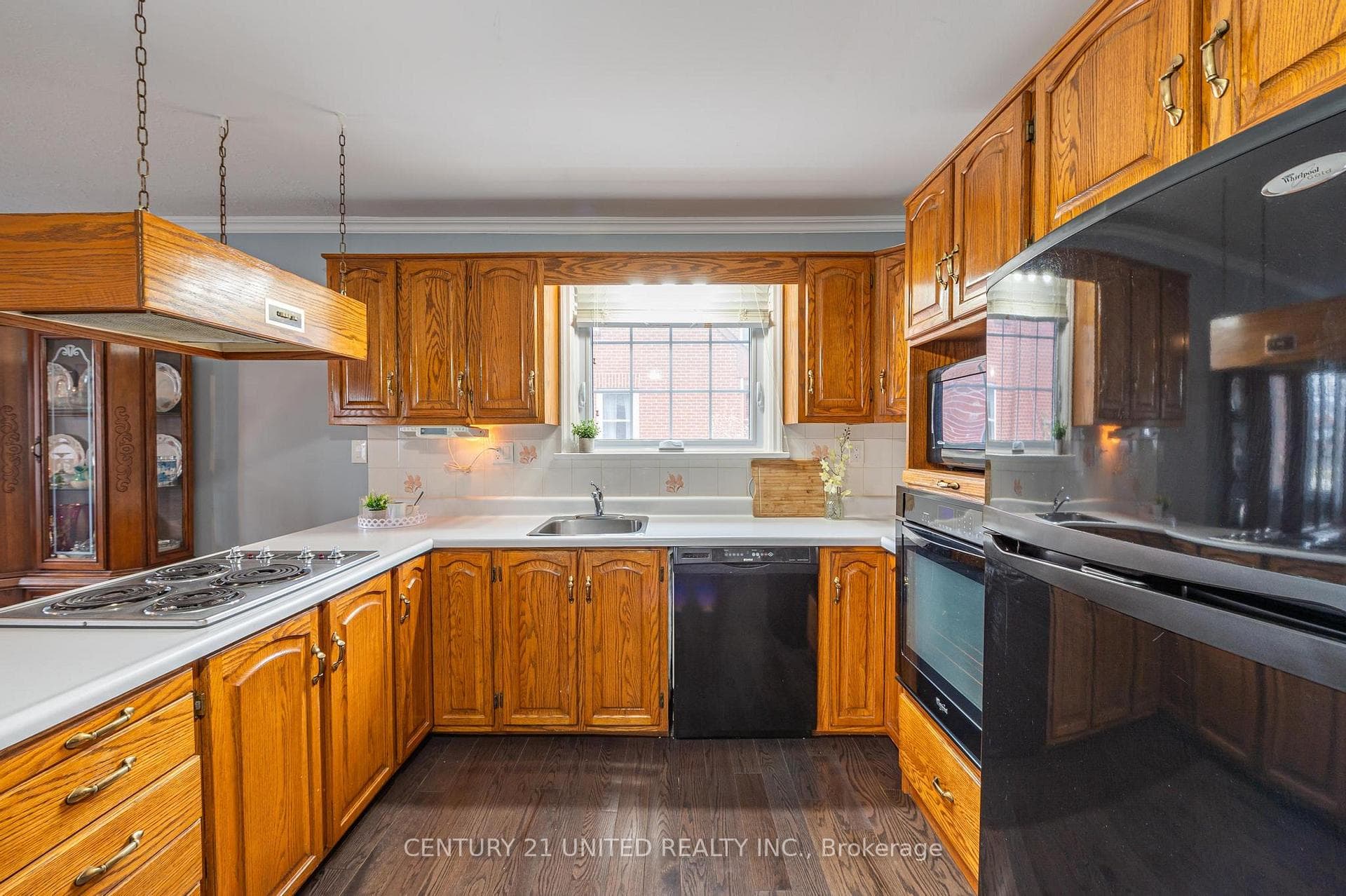 115 Jones Avenue photo 12