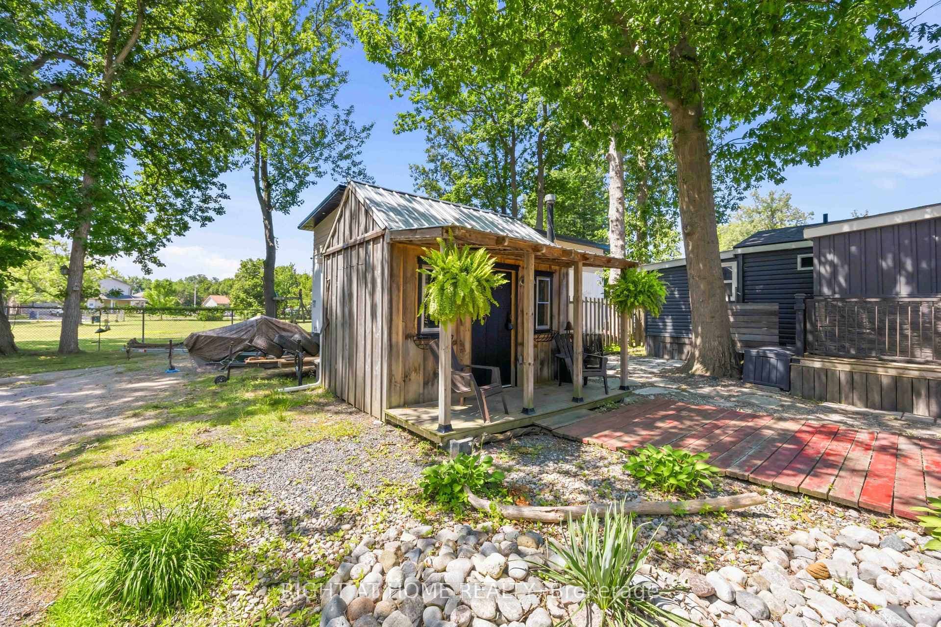 2891 OLD LAKESHORE Road photo 30