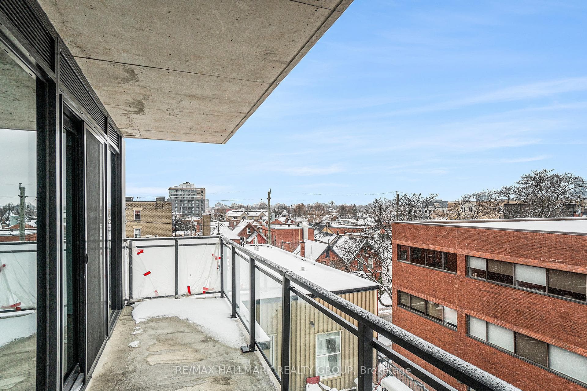 10 James Street Unit 414 photo 12