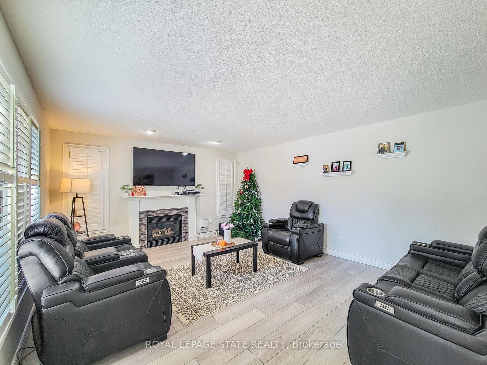 86 Margaret Avenue photo 17