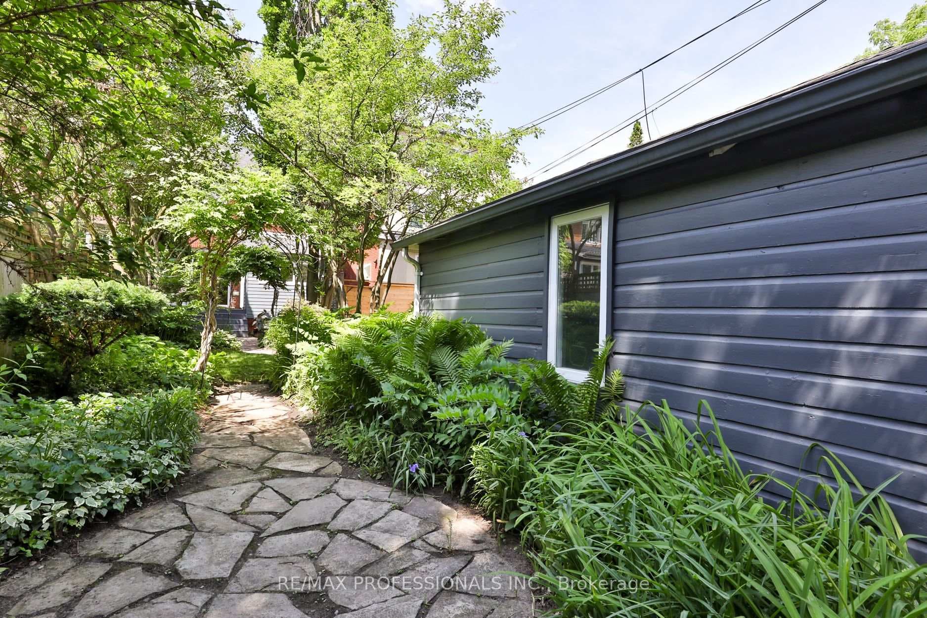611 Windermere Avenue photo 44